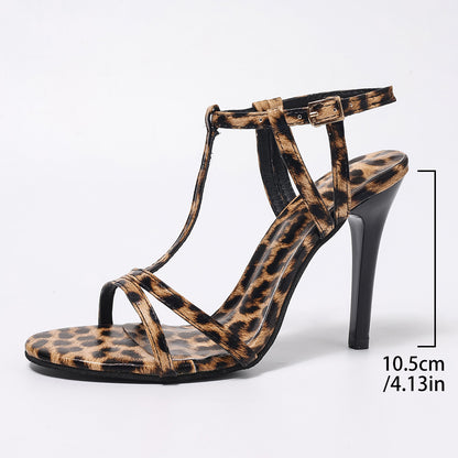 Sandales à Talon Aiguille avec Brides Croisées Élégantes